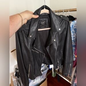 Zara trf collection vintage leather jacket size xl see photos for wear black
